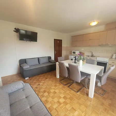 Blazevic 3* Omišalj